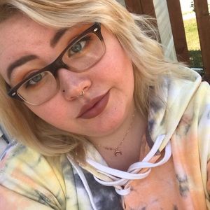 Meet your Posher, Stevie